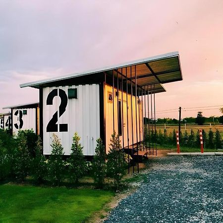 Boxotel Ban Nong Chik  Luaran gambar